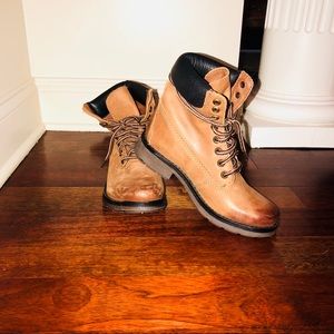 STEVE MADDEN Timber-Type Lace Up Boots